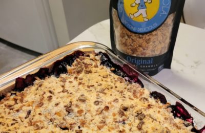 Blueberry and peach granola crumble with Orignal granola